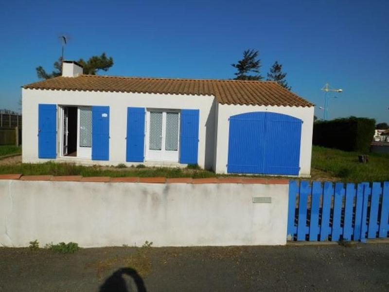 Holiday Home (6 Adults) image 1