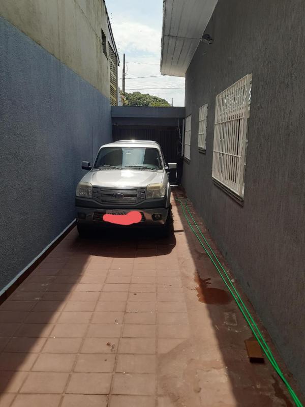 Casa com piscina confortável e ótima localização - image 16