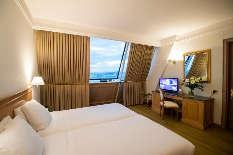 Single Room image 4