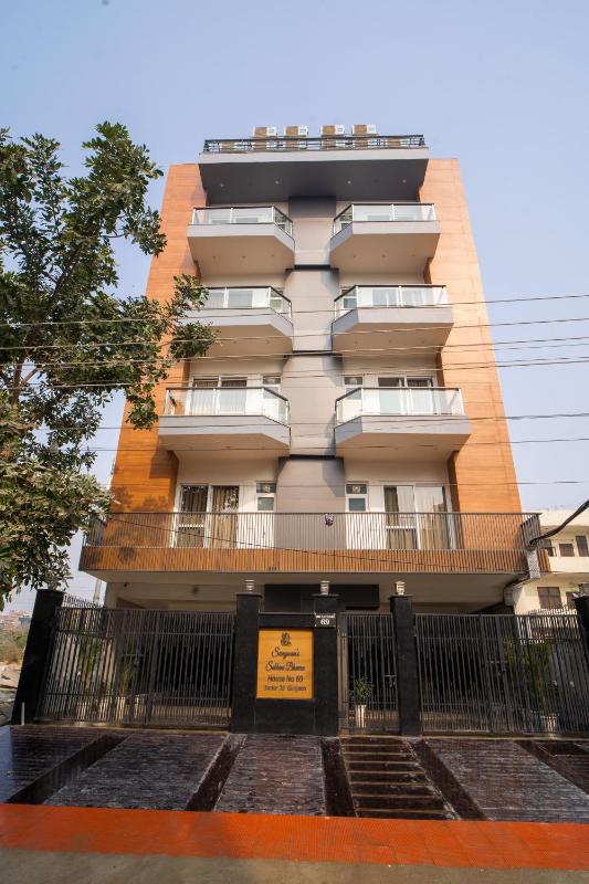 The Lodgers 1 BHK Serviced Apartment Golf Course Road Gurgaon - image 7