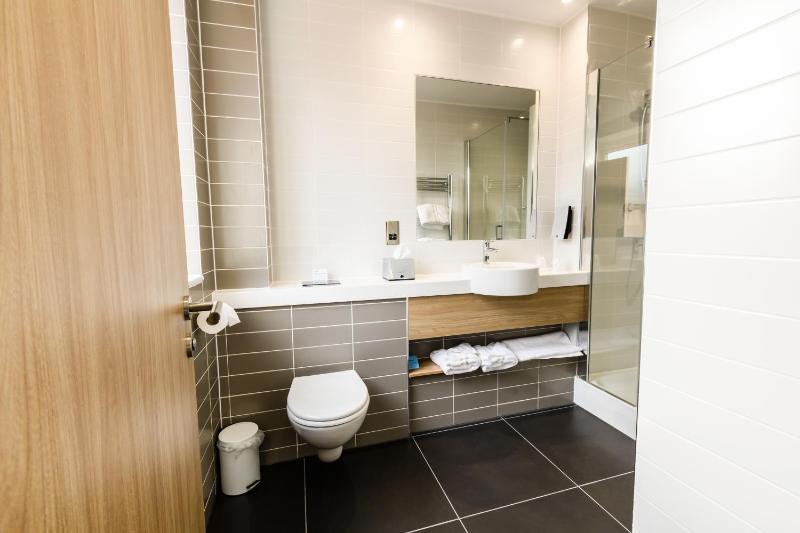 Standard Double Room with Free Hot Breakfast image 1