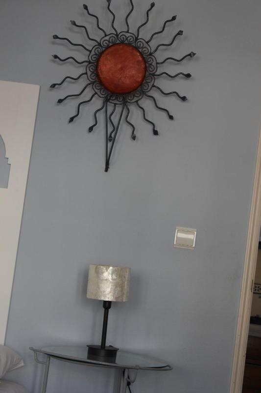 Double Room with Balcony image 4