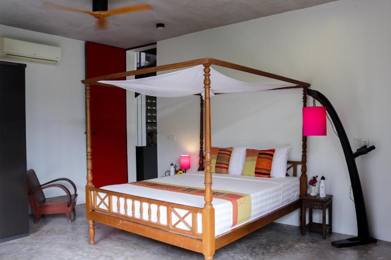 RedBox House - Private Luxury Modern Style 5 Bedrooms Villa - image 2