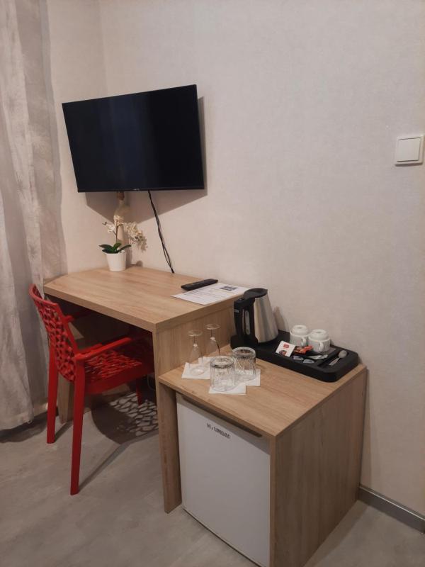 Double Room with Private Bathroom image 4