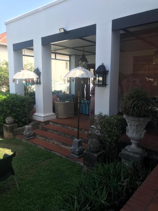 Holland House B&B - image 6
