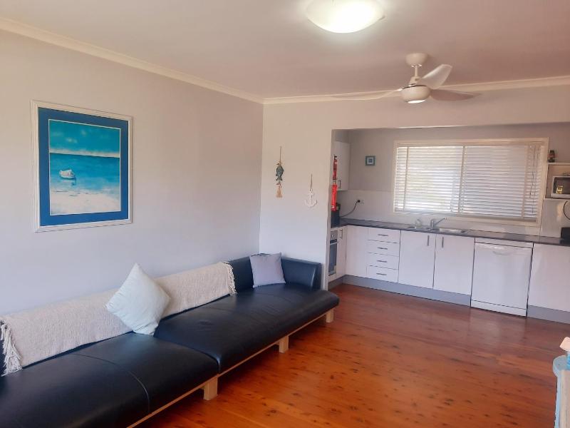 Watts @ Callala Beach-Pet Friendly - image 21