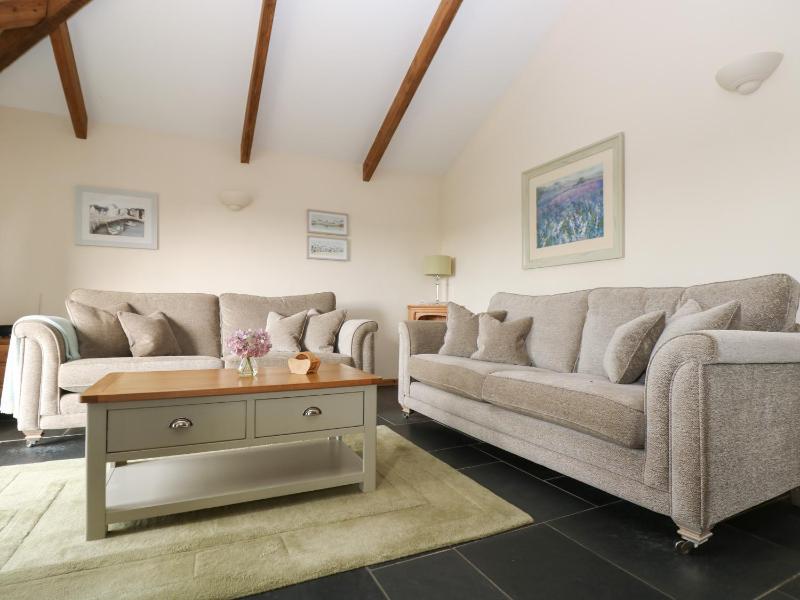 Ash Cottage - image 22