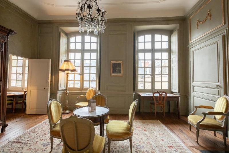 Suite image 2