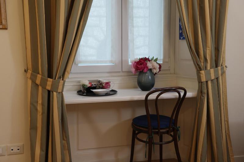 Double or Twin Room image 4