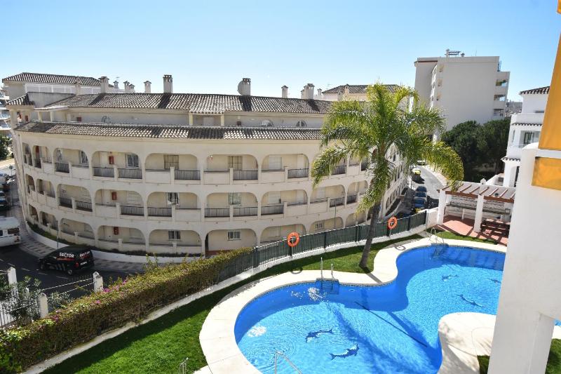 Pueblo Torrequebrada Benalmadena 2 Bed Apt - image 15