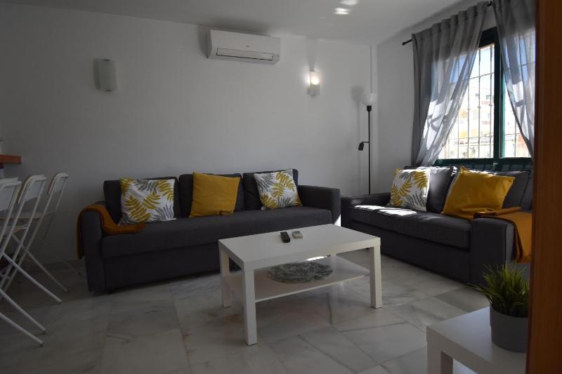 Pueblo Torrequebrada Benalmadena 2 Bed Apt - image 22