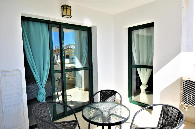 Pueblo Torrequebrada Benalmadena 2 Bed Apt - image 8