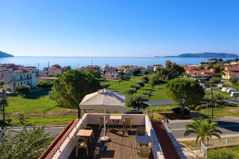 Studio with Sea View image 2