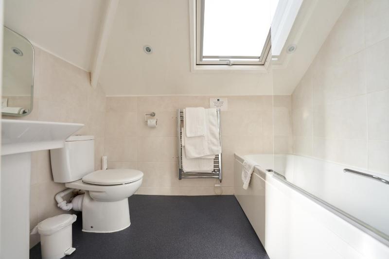 Family Room image 1
