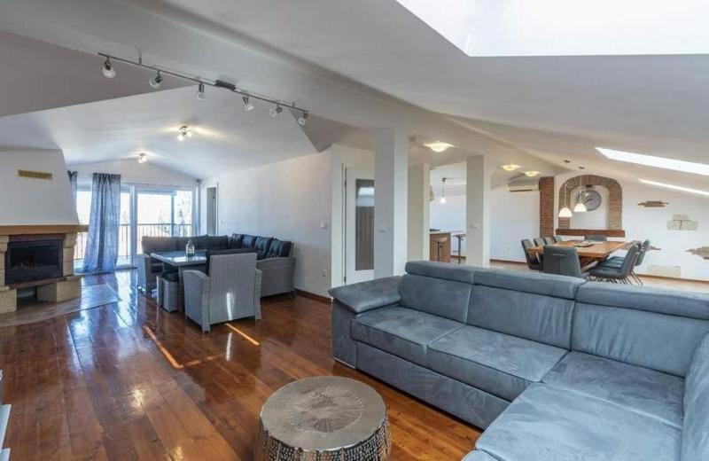 Apartment image 1