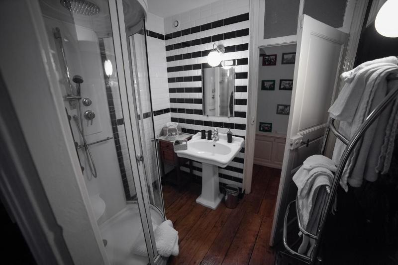 Berguenard Double Room  image 4
