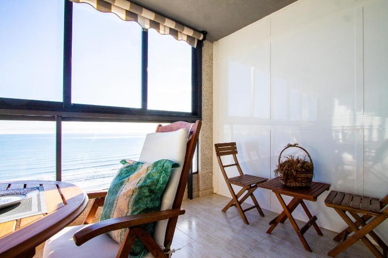 ESPACIO 16 - Primera LINEA PLAYA - image 3