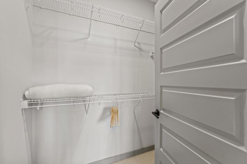 One Bedroom Apartment image 4