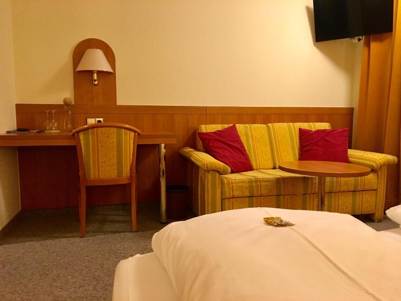 Comfort Double Room image 3