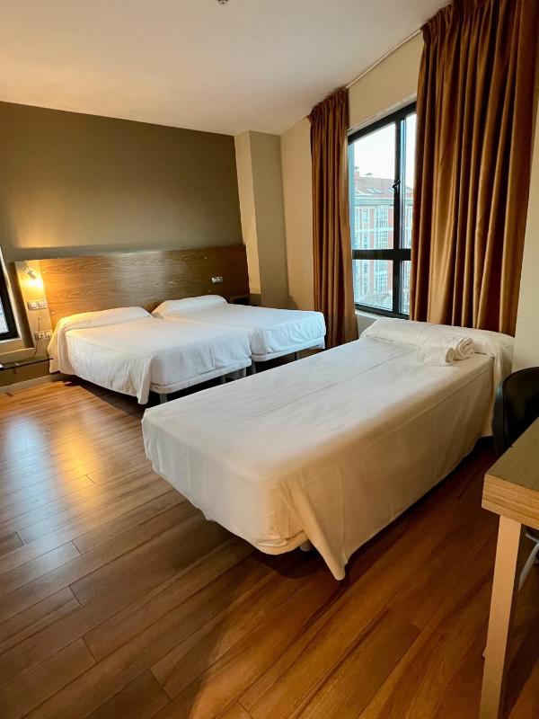 Triple Room image 1