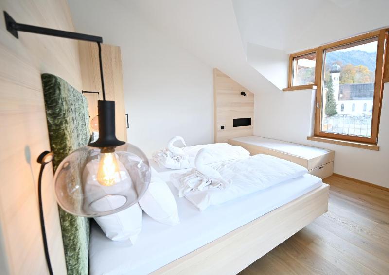 Suite with Mountain View image 4