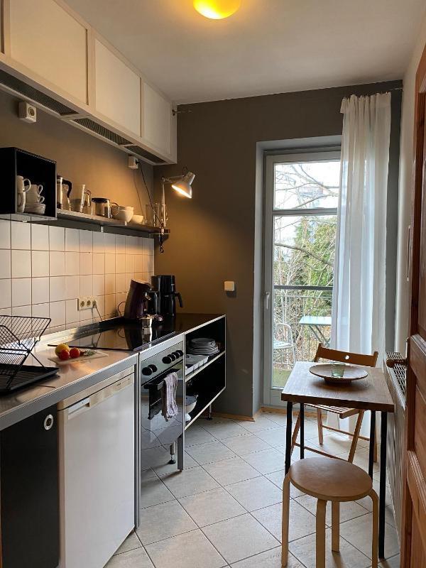 Apartments Dresden Neustadt Apartment LOUISE - image 13