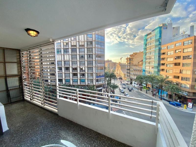 Apartment Rambla Alicante - image 17