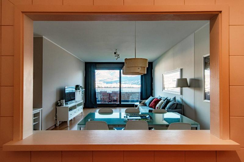 Paradise by Quokka 360 - Apartment with Views over the Gulf of Lugano - image 27