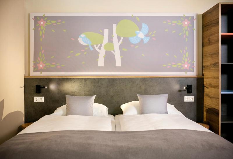 Superior Double Room image 3