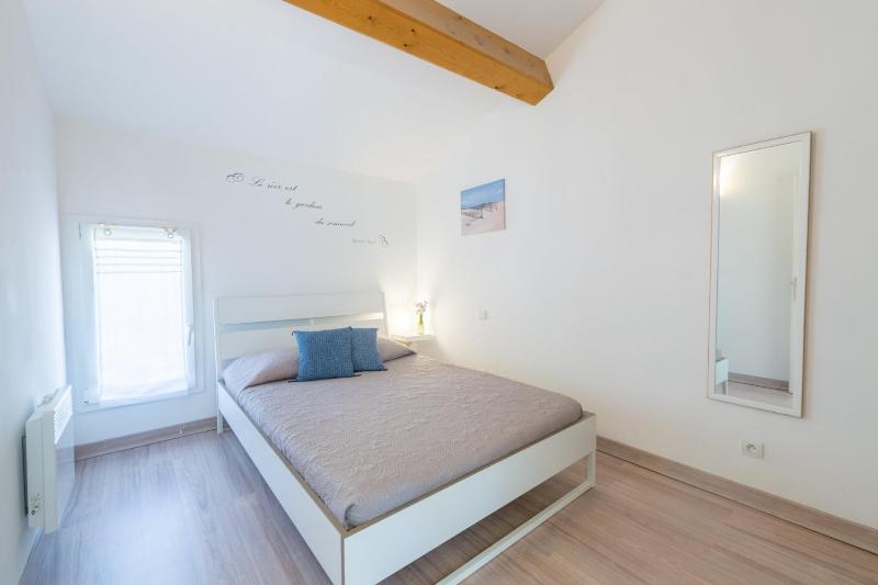 La Bastide villa en duplex idéalement située à quelques mètres de la mer - image 2
