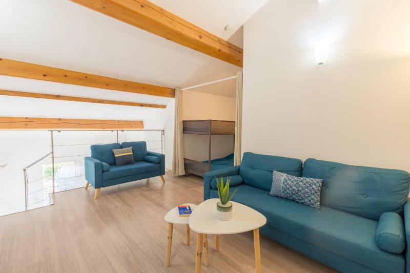 La Bastide villa en duplex idéalement située à quelques mètres de la mer - image 8