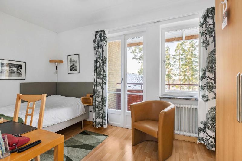 Superior Single Room image 1