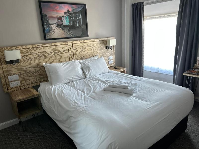 Double Room image 1