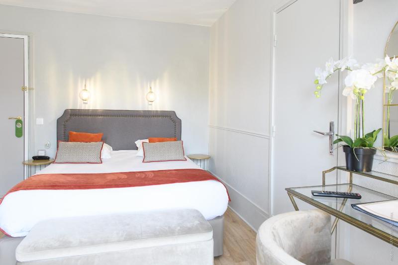 Superior Quadruple Room image 3