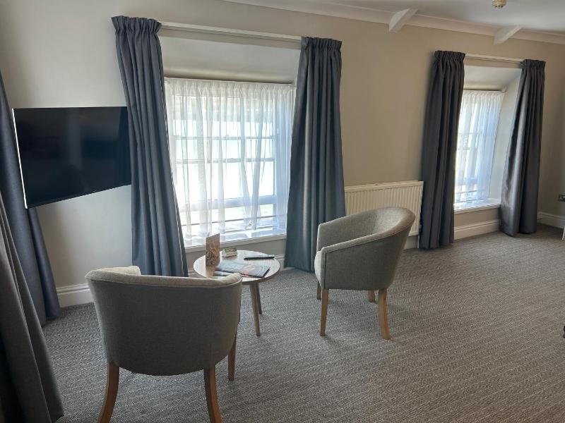 Deluxe Double Room image 4