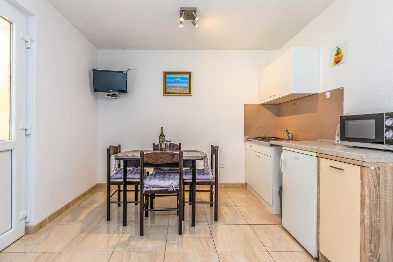 Apartment Adrian - image 3