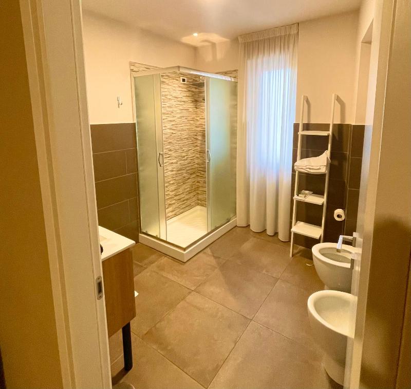 Triple Room with Private Bathroom image 2