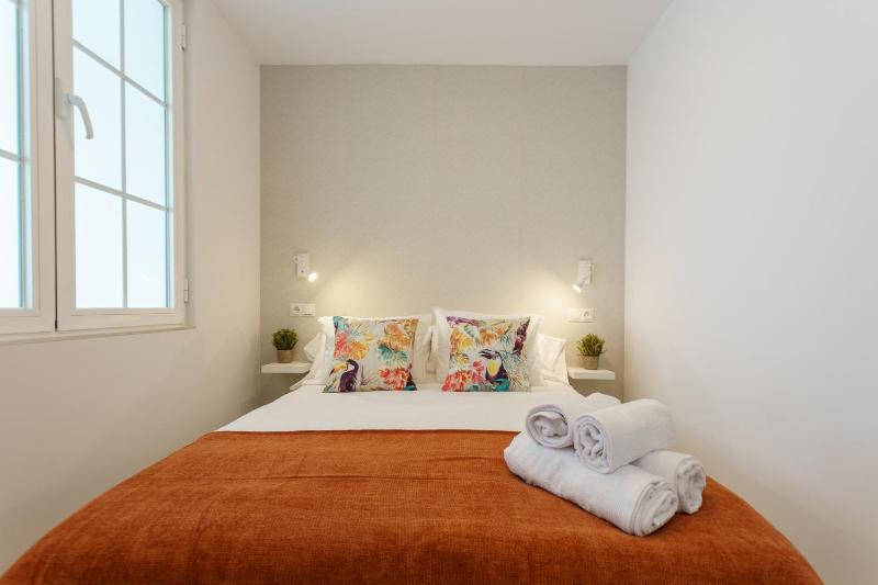 MalagaSuite Carihuela Apartments - image 48
