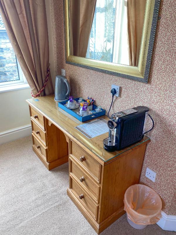 Superior Double Room (Not Pet-Friendly) image 1