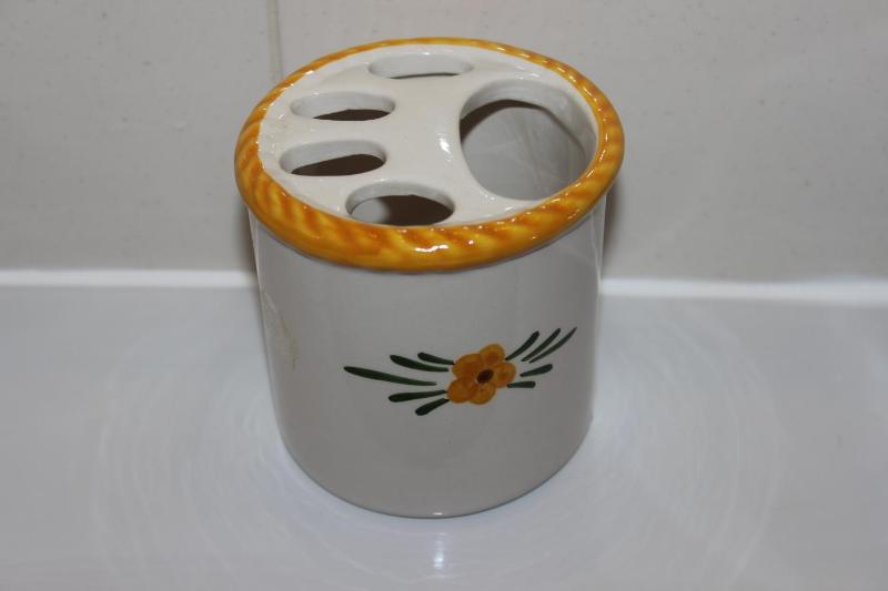 Bed in 8-Bed Dormitory Room image 3