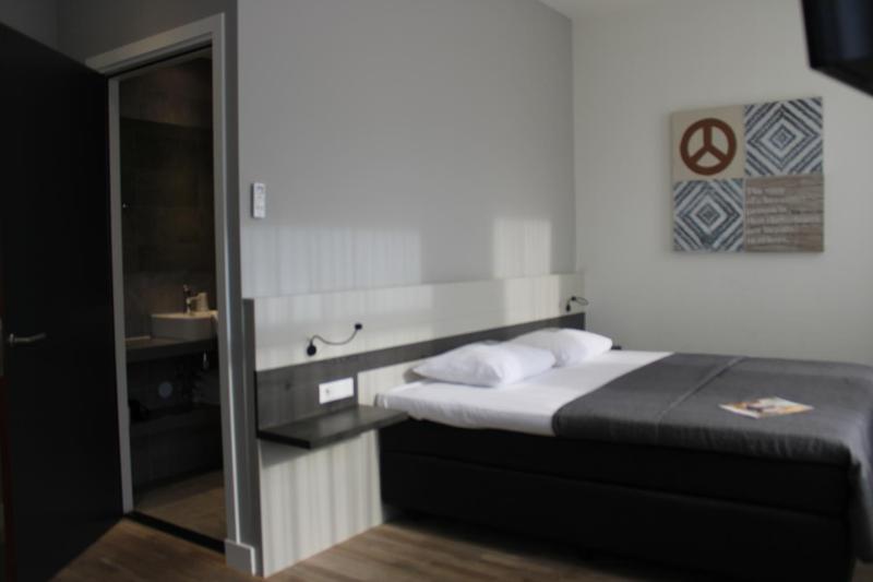 Comfort Quadruple Room image 3