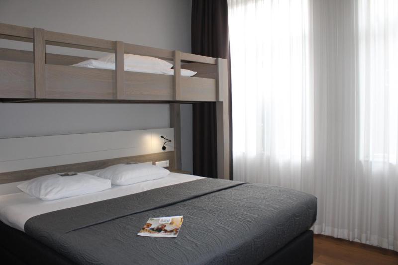 Triple Room image 3