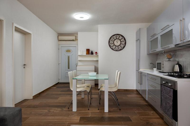 Apartments Smaila 1729 - image 34
