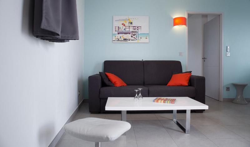 Superior One-Bedroom Apartment with Sea View image 3