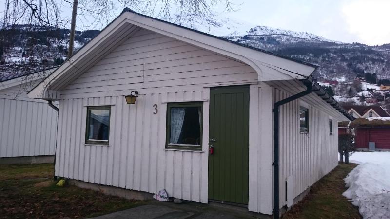 One-Bedroom Cottage image 3