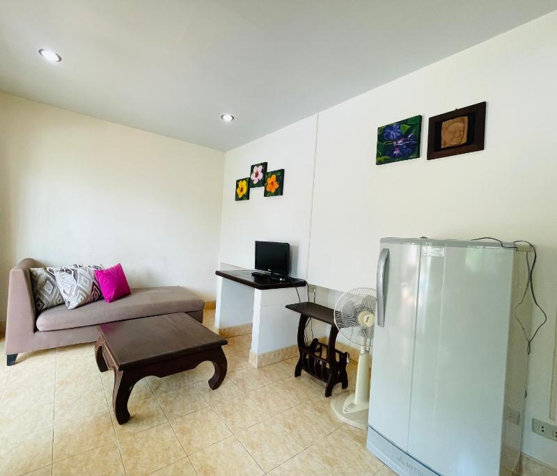 Meewaya Hotel - image 10