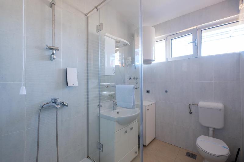 Standard Apartment image 3