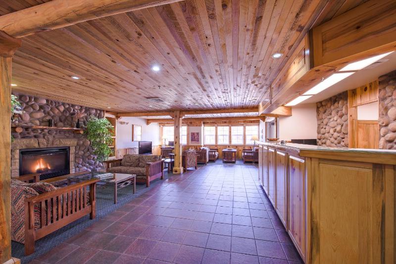 River Canyon Lodge - image 22