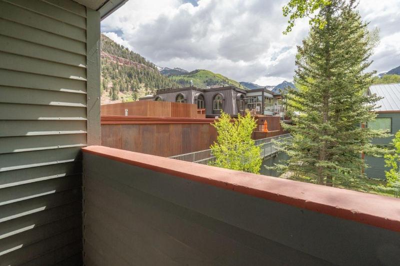 Space for All! Close to Lift 7 Fireplace Hot Tub condo - image 37