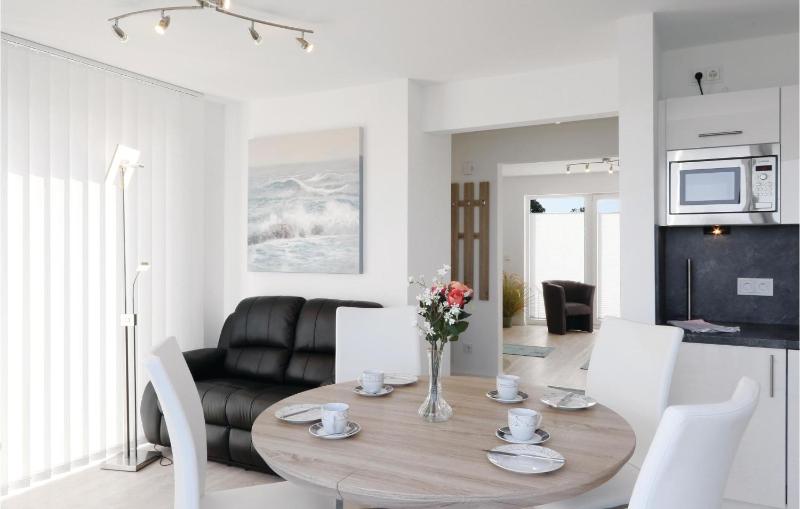 Awesome Apartment In Ostseeresort Olpenitz - image 8